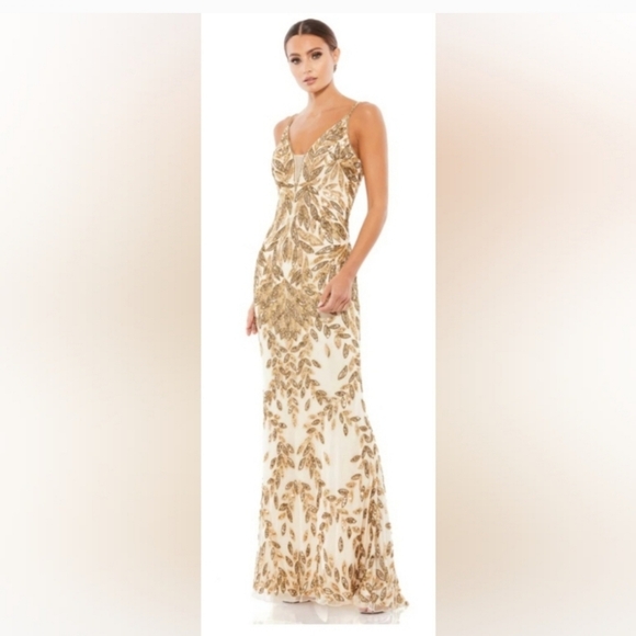 Mac Duggal Embellished Leaf Gown in Gold 12 NWT - Picture 2 of 10